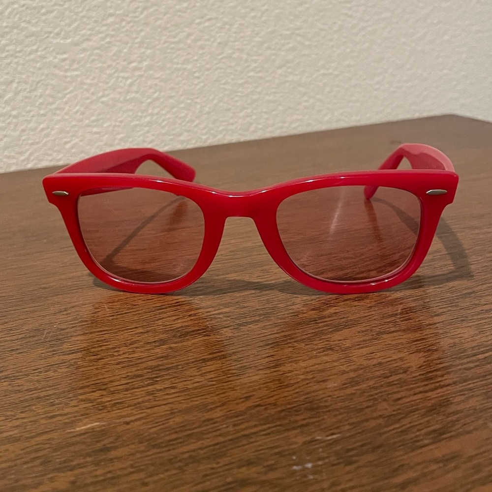 Vintage Ray-Ban Wayfarer B&L 5024 USA Red Sunglasses Rare